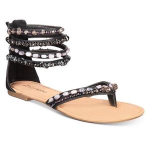 Macy’s Zigi Soho Talisa Flat Sandals NWOT